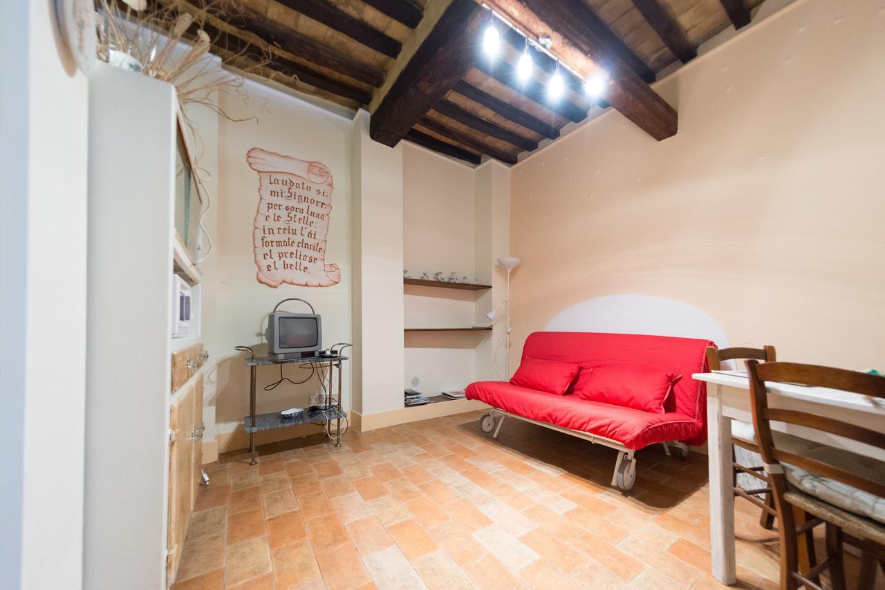 Appartamenti Turistici Vicolo S. Chiara Sassoferrato Eksteriør bilde